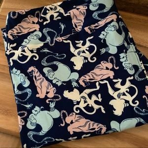 Lularoe Disney Aladdin Leggings